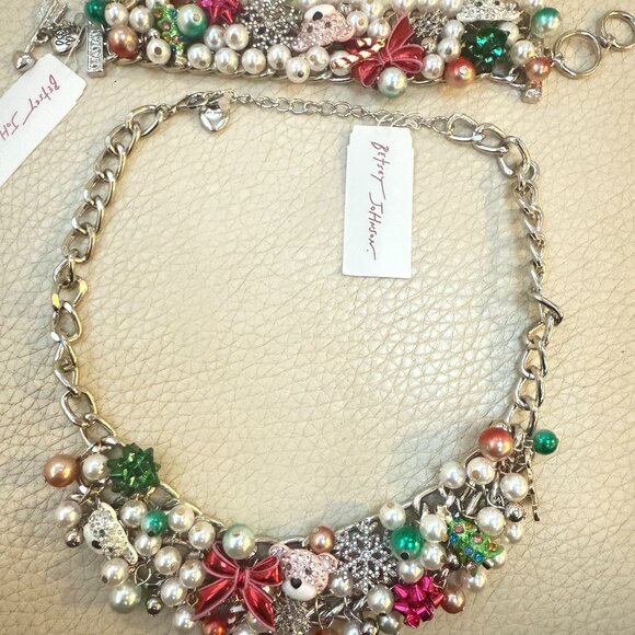 NWT BETSEY JOHNSON Silver Tone Holiday Christmas Baubles Necklace & BRACELET - Picture 2 of 6